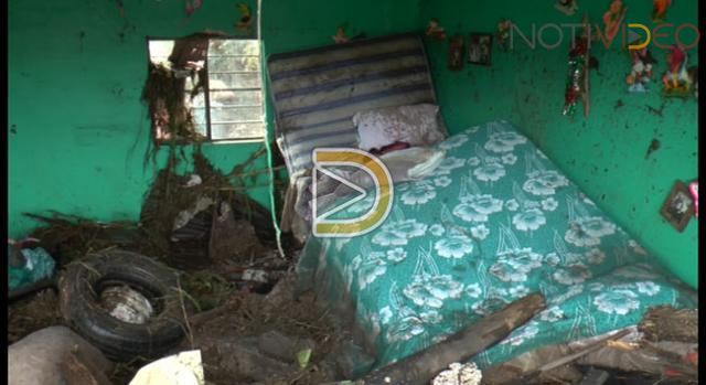 Tromba azota Morelia, deja medio centenar de viviendas afectadas