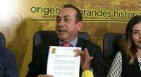 Renuncia dirigente del PRD