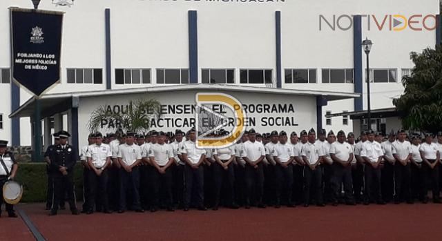 Policías en activo concluyen su formación inicial equivalente