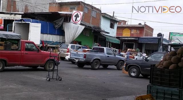 Elementos de Tránsito recuperan en una camioneta robada con violencia en la Central de Abastos 