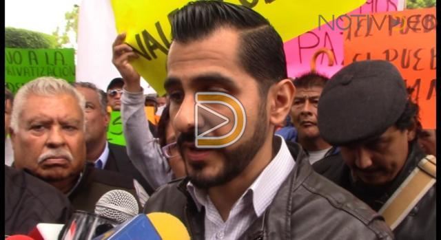 Marchan sindicalizados del OOAPAS Morelia