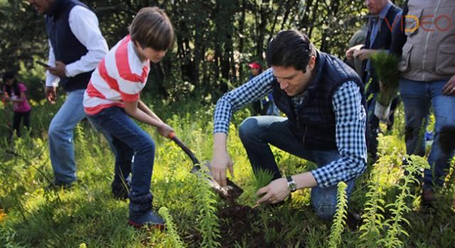 Alcalde Alfonso Martínez encabeza cierre de Temporada de Reforestación 2018