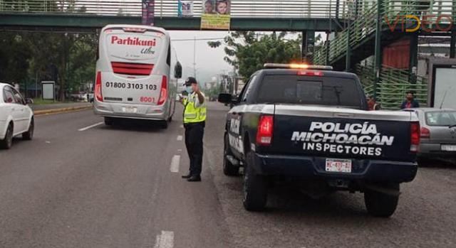 Roban una camioneta con un bebé de un mes de nacido a bordo 
