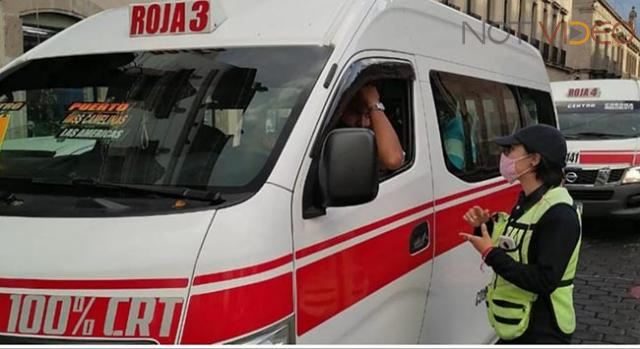 Personal de Tránsito y Movilidad supervisa el uso de cubrebocas en el transporte
