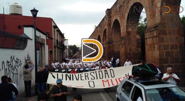 Marcha la UMSNH exigen más presupuesto