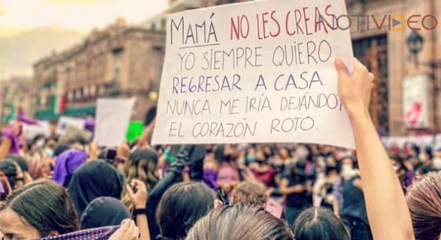 “Te fallamos Jessica. Fiscalía michoacana ineficaz y familias sin valores”. 