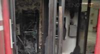 Incendian un banco en pleno centro de la ciudad. 