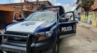 Policías arrestan a un hombre armado en la colonia Ferrocarril, una de las más violentas.