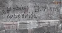 Dos días de pintas y vandalismo en edificios Morelia