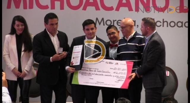 Reconocen a jóvenes con premio estatal 2019