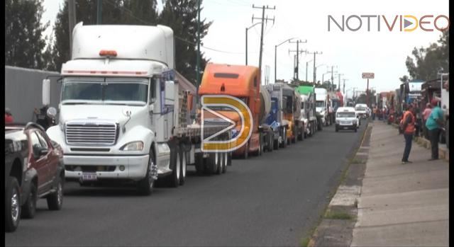 Camioneros exigen seguridad en carreteras a autoridades federales