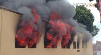 Maestros incendian oficinas sindicales de la otra fracción magisterial. 