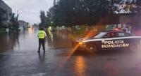 Después de la tormenta del miércoles personal policial apoya con un operativo de vialidad en Morelia