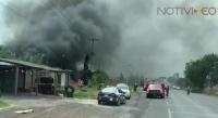Se incendia un terreno donde almacenaban llantas viejas 