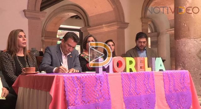 Artistas michoacanos alistan documento para Alejandra Frausto