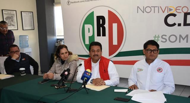 Exhibe pri incongruencias de Raúl Morón