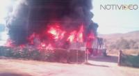 Se incendia una recicladora en la salida a Mil Cumbres