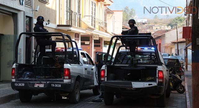 Ataque a Policía Estatal en Cotija, Michoacán, deja un elemento muerto.