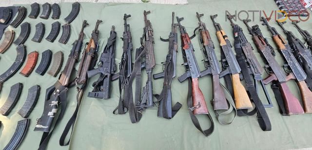 Detienen a 16 presuntos integrantes de un grupo delictivo en La Huacana, Michoacán