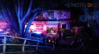 Acribillan a una pareja en un restaurante de mariscos en Uruapan, él murió 