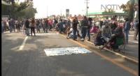 Desquician Michoacán bloqueos de la CNTE