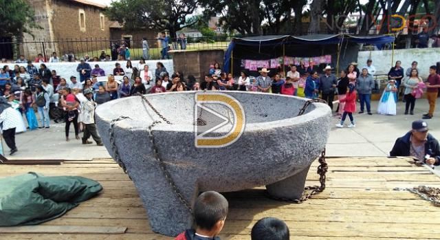 Artesanos invitan a la IV Feria del Molcajete en San Nicolás Obispo