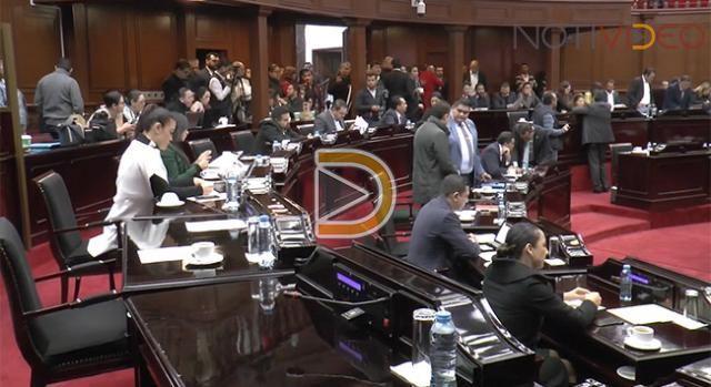 Se enfrentan diputados del bloque morenista por presupuesto michoacano