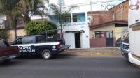 Ejecutan a un hombre dentro de una tienda de ropa en Jacona. 