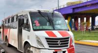 Mujer intenta aventarse de un puente en Morelia